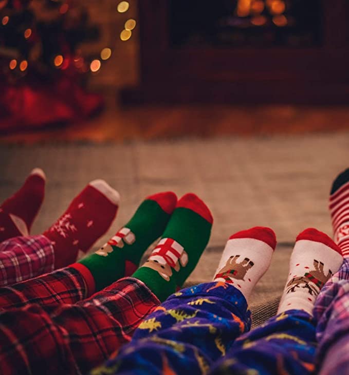 12 Pair Kids Size christmas socks, Holiday X-Mas Novelty Crew Socks,12 Different Designs